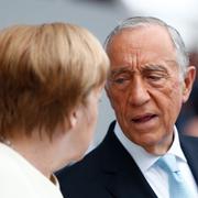 Marcelo Rebelo de Sousa i samtal med Tysklands Angela Merkel.