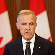 Mark Carney/Ontariosjön från Toronto.