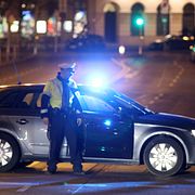 Polisavspärrning efter angreppet.