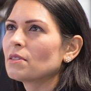Blommor i Reading/Priti Patel. 