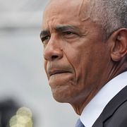 Bo French har bland annat skrivit att Barack Obama borde hängas offentligt.