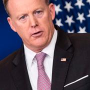 Sean Spicer på presskonferensen.