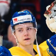 Lias Andersson och andra nedstämda JVM-spelare efter finalförlusten i januari. Arkiv.