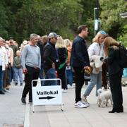 Vallokal i Nacka på valdagen.