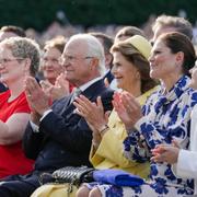 Kungafamiljen under lördagens firande