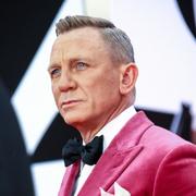 Daniel Craig