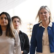 
Nooshi Dadgostar (V) och Magdalena Andersson (S), arkivbild.