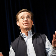 Kristersson/Rök över Dubais flygplats.