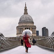 Människor i centrala London, juni 2026.