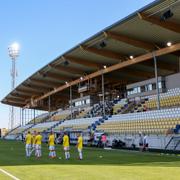 Tomma läktare på Falcon alkoholfri arena 