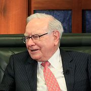 Berkshire Hathaways grundare Warren Buffett och Microsoft-grundaren Bill Gates. Arkivbild.