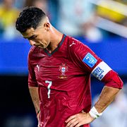 Ronaldo deppar. Världsmästerskapet i Nordamerika blev hans sista bidrag till världsfotbollen – åtminstone med honom själv på plan.