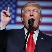 Donald Trumps ekonomiska förändringar kan bli större än när Storbritannien, Tyskland och USA gick från ”socialism till kapitalism” mellan 1979 och 1982, menar Ray Dalio.