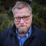 Olle Lundin, professor i förvaltningsrätt.