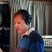 Bild från 1998, under Egon Malmgrens tid som nyhetspresentatör på Sveriges Radios Ekoredaktion.