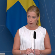 Annika Strandhäll på onsdagens pressträff.