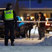 Polisen har spärrat av ett område vid det misstänkta våldsbrottet.