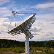 En satellitantenn på rymdbasen Esrange utanför Kiruna.