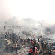 Branden bröt ut i vad som kallas för världens största flyktingläger, Cox’s Bazar i sydöstra Bangladesh.