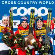 Ingvild Flugstad Østberg, Therese Johaug och Ebba Andersson på pallen.