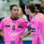 Jamina Roberts och Carin Strömberg.