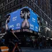 Reklam för Polymarket med oddsen för att Zohran Mamdani skulle vinna borgmästarvalet i New York i november 2025.