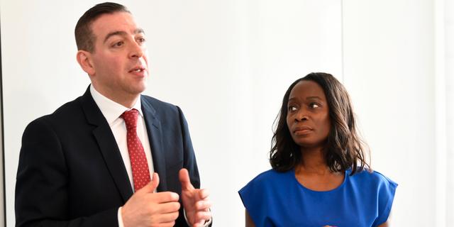 Liberalernas skolpolitiska talesperson Roger Haddad och partiledare Nyamko Sabuni (L)  Fredrik Sandberg/TT / TT NYHETSBYRÅN