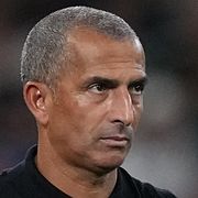 Sabri Lamouchi under matchen mot Sverige.