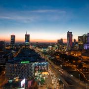 Warszawa är nära att flyga till och billig att vistas i.