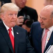 Donald Trump och förre Vita huset-rådgivaren Gary Cohn.