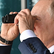 Vladimir Putin på Maks 2021. TT