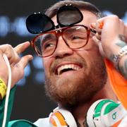 Conor McGregor vid fredagens invägning i T-Mobile Arena i Las Vegas. 