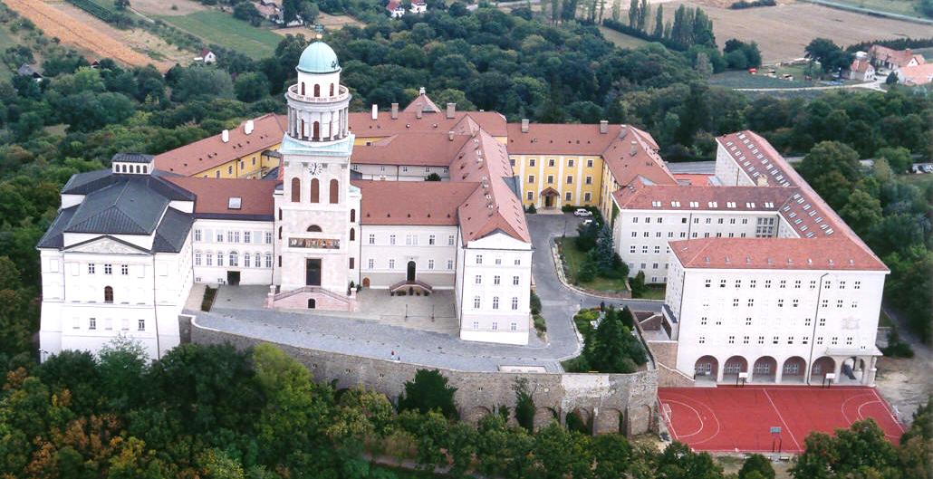 Benediktinklostret i Pannonhalma 