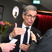 Riksbankschef Erik Thedéen talar om det ekonomiska läget och aktuell penningpolitik vid Ruter Dam-dagen på Kungliga Operan.
