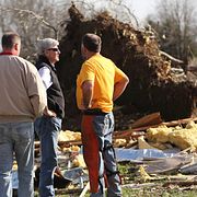 Flera tornadostormar har dragit igenom södra USA under julhelgen, bland annat i Mississippi.