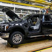 Tillverkningen av en Ford F-150.