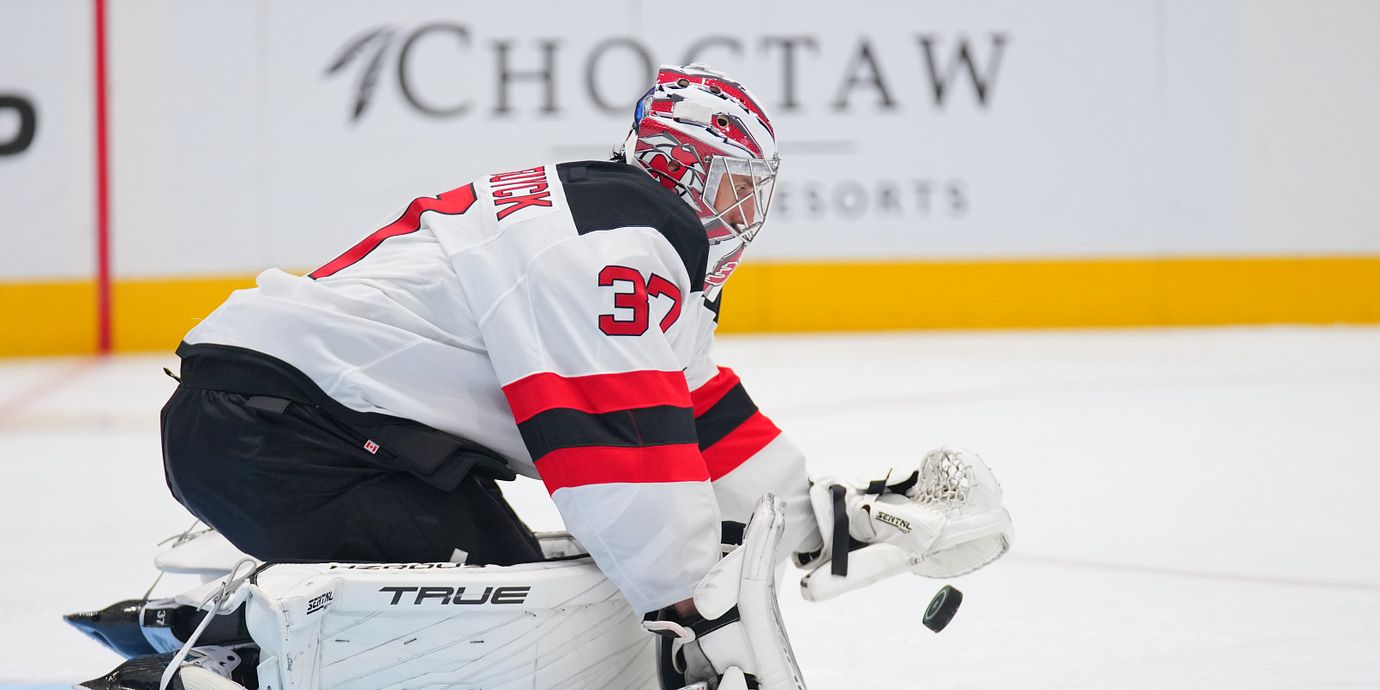Connor Hellebuyck.