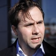 Benjamin Dousa (M), bistånds- och utrikeshandelsminister.