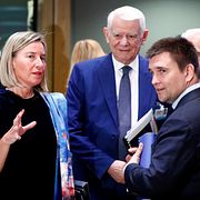 Federica Mogherini, Rumäniens utrikesminister Teodor Melescanu  och Ukrainas utrikesminister Pavlo Klimkin. 