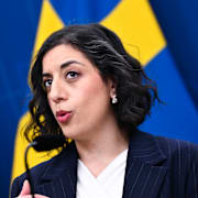 Utbildnings- och integrationsminister Simona Mohamsson (L) under en pressträff där förslag som ska ge bättre förutsättningar för trygghet och studiero i skolan presenteras.