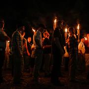 Bild från vit-makt demonstrationen i Charlottesville.