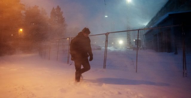 En person i snöoväder i Umeå. Arkivbild.  ERIK ABEL / TT