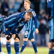 Djurgårdens spelare deppar efter matchen. 