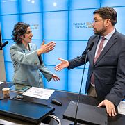 Liberalernas partiledare Simona Mohamsson (L) och Sverigedemokraternas Jimmie Åkesson (SD).