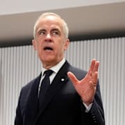 Kanadas premiärminister Mark Carney och USA:s president Donald Trump.