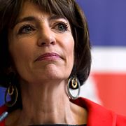 Frankrikes hälsominister Marisol Touraine under en presskonferens.