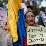 Alvaro Uribes anhängare under en demonstration.