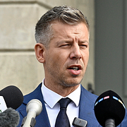 Magyar/Sulyok.