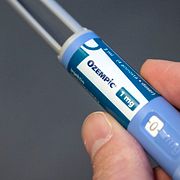 En injektionspenna med läkemedlet Ozempic.