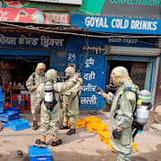 Räddningsinsatsen.  AP